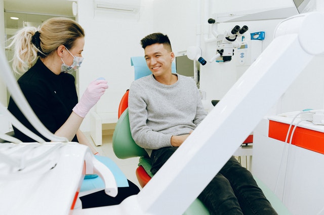 dental hygienist